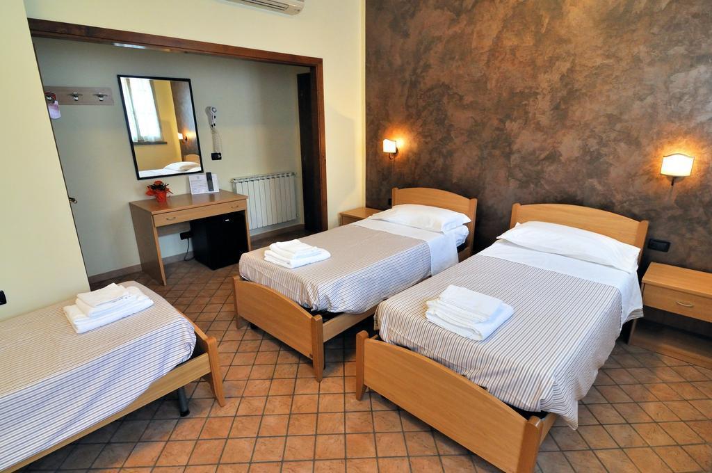Relais Stella Hotel Signa Bagian luar foto