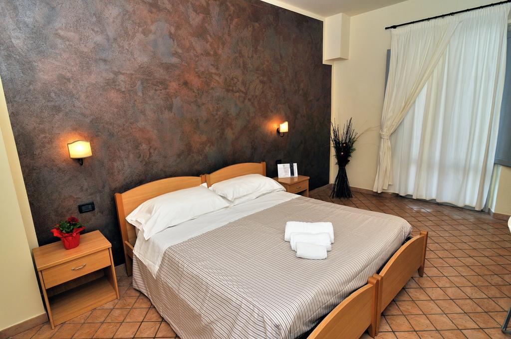 Relais Stella Hotel Signa Bagian luar foto