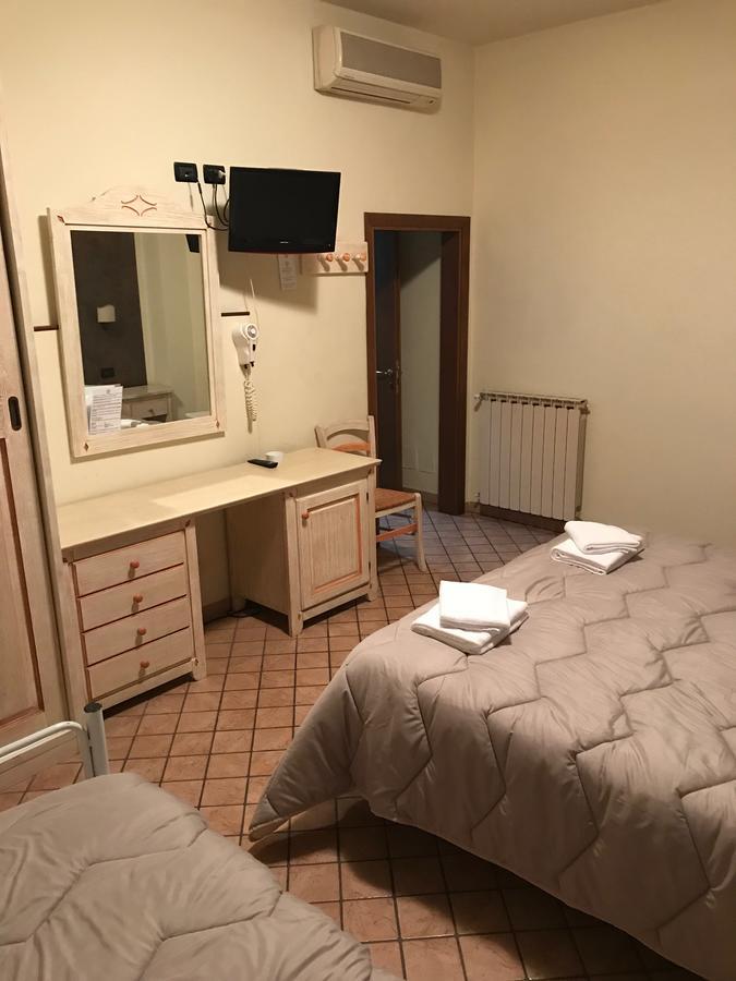 Relais Stella Hotel Signa Bagian luar foto